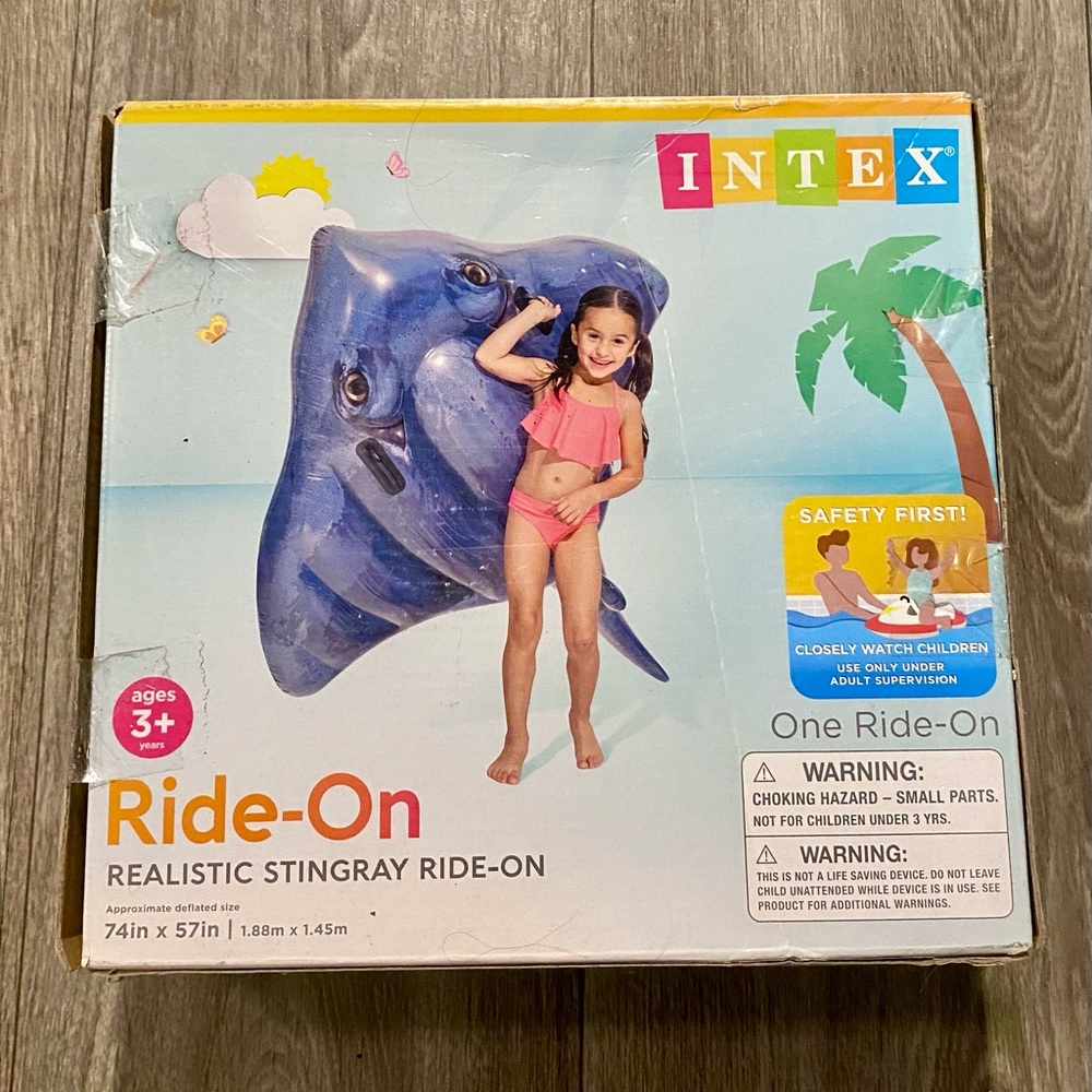 NEW Intex Stingray Ride-On Float - Picture 2 of 2